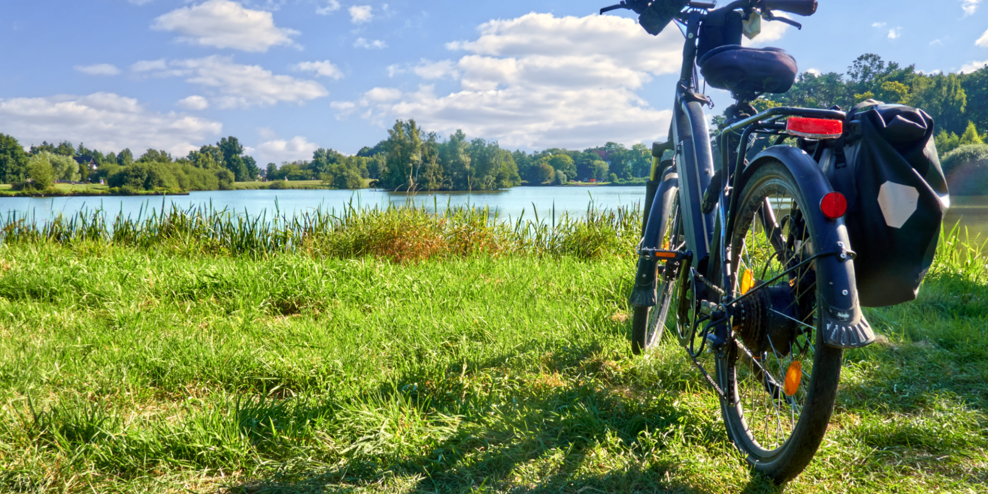 Voyage A Velo 4 Canva Pro