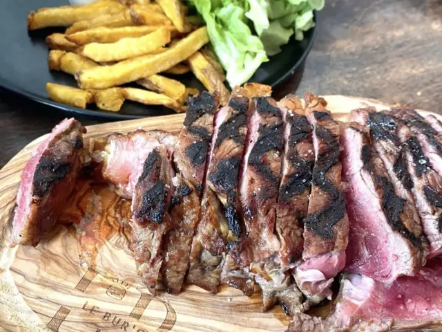 Viande grillée